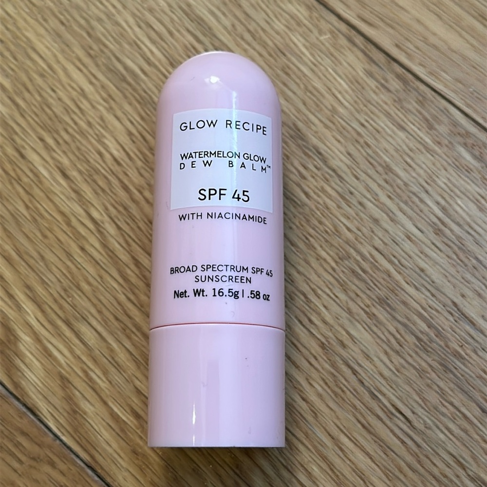 NEW Glow Recipe Watermelon Glow Dew Balm SPF 45 , 16.5 g, never uncapped